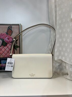 🔥🔥kate spade Cream Leather Shoulder Bag with Adjustable Strap brand new